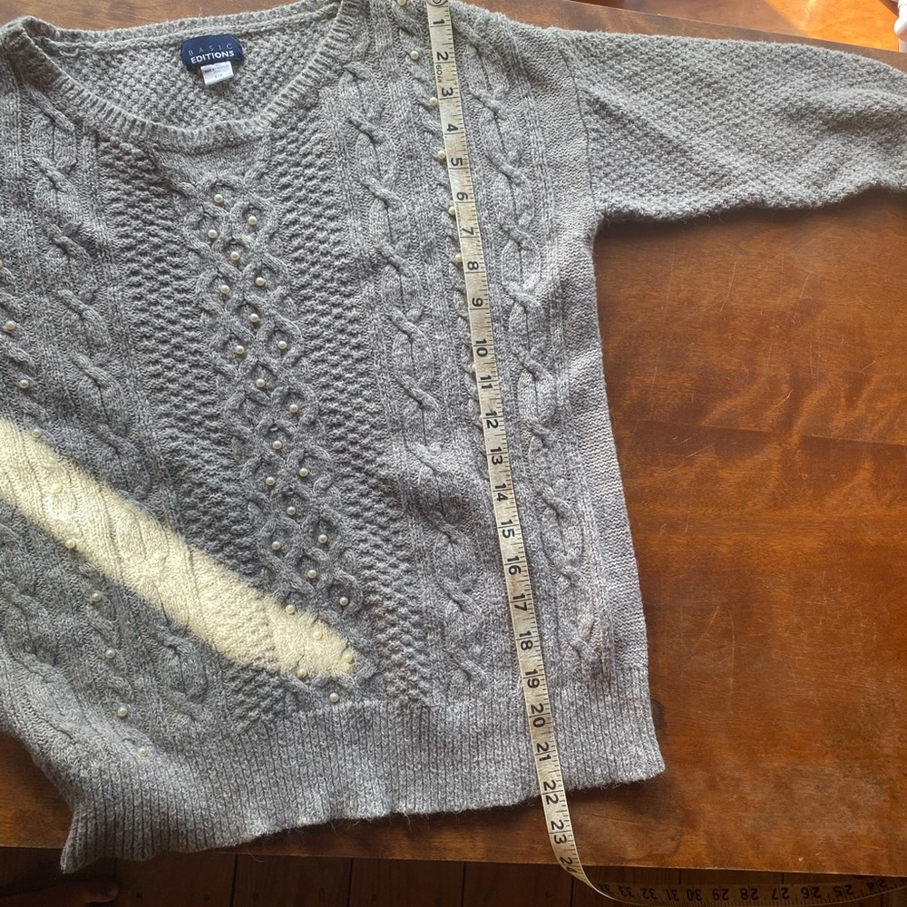 Basic Editions Grey Cable-Knit Sweater - image 7